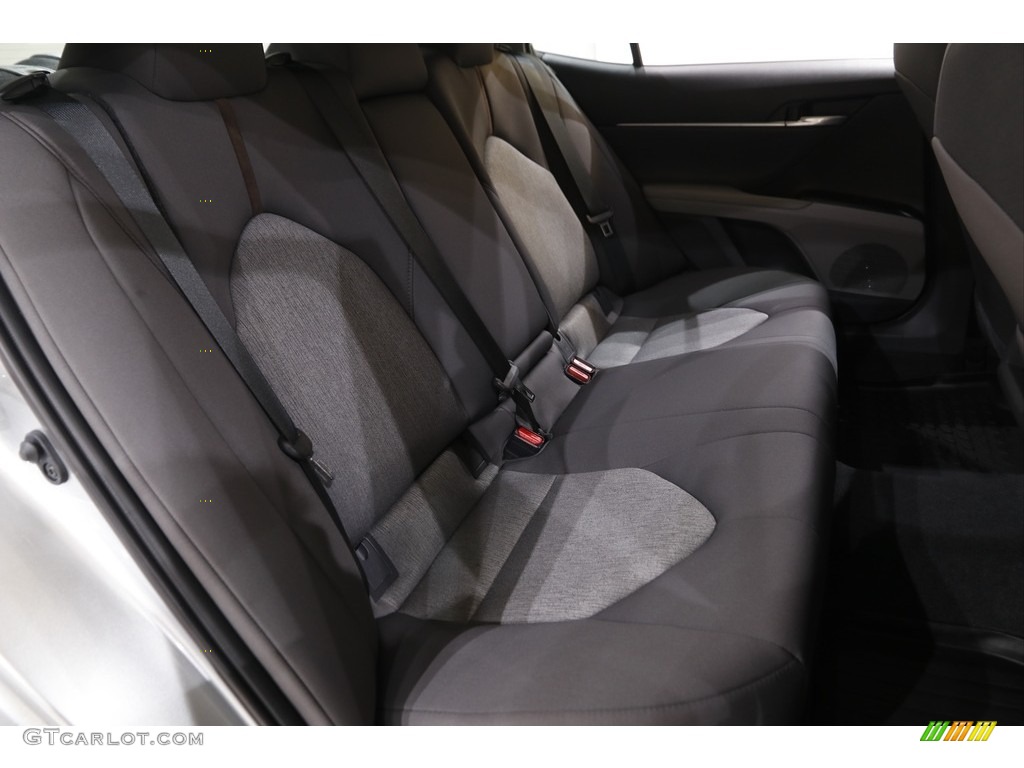 2019 Camry LE - Celestial Silver Metallic / Ash photo #15