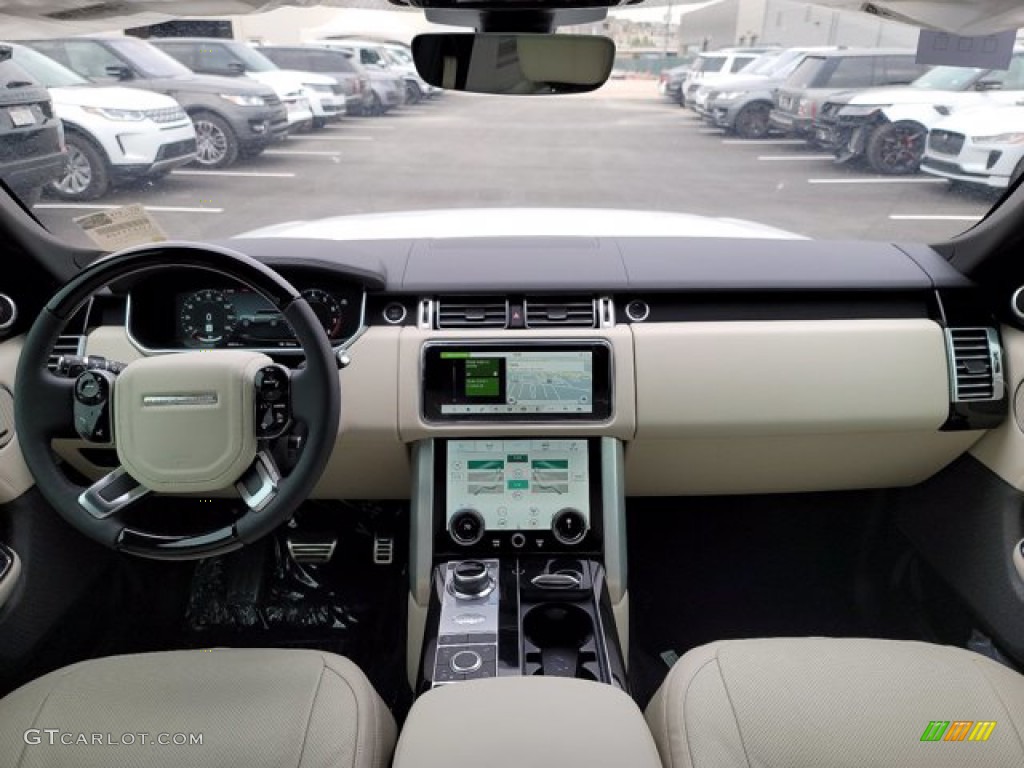 2022 Land Rover Range Rover HSE Westminster Ivory/Ebony Dashboard Photo #143564749