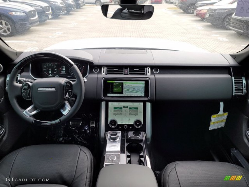 2022 Land Rover Range Rover HSE Westminster Ebony/Ebony Dashboard Photo #143566537
