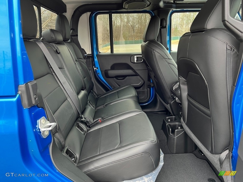 2021 Jeep Gladiator Overland 4x4 Interior Color Photos
