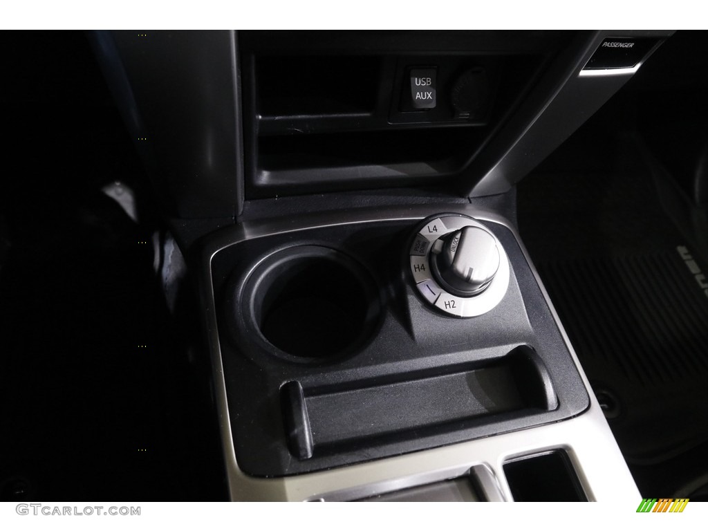2019 4Runner SR5 Premium 4x4 - Midnight Black metallic / Black photo #14