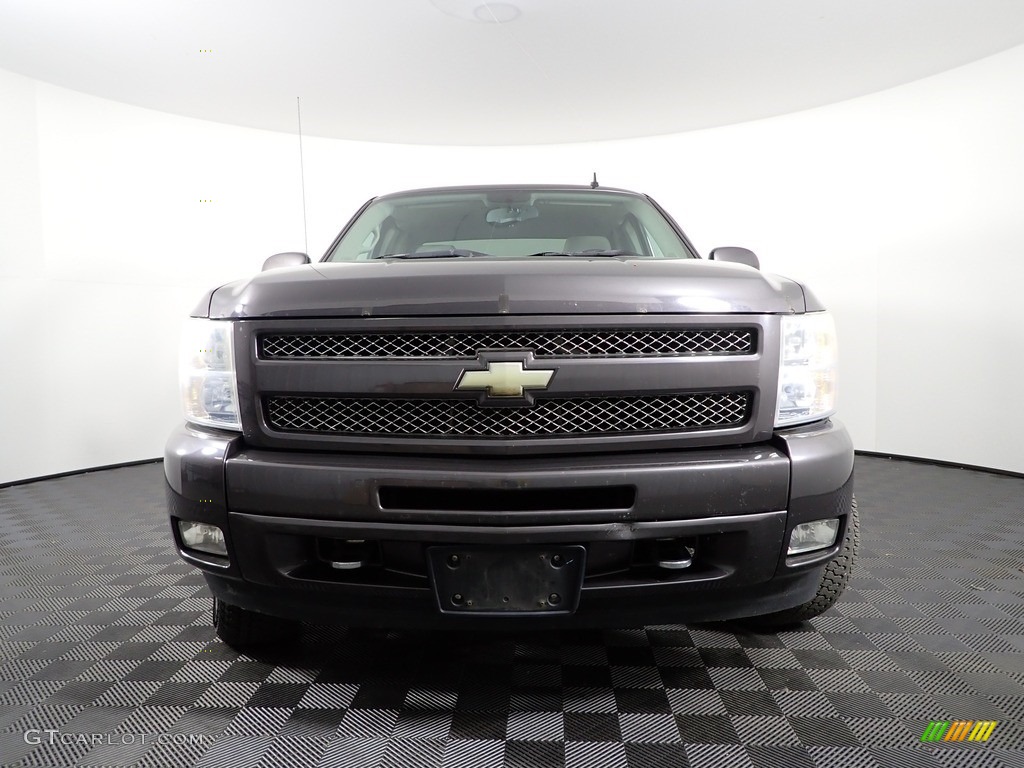 2010 Silverado 1500 LT Extended Cab 4x4 - Taupe Gray Metallic / Light Titanium/Ebony photo #3