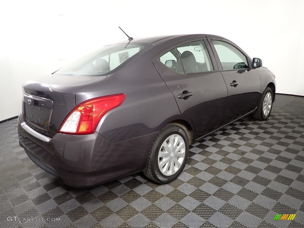 2015 Versa 1.6 S Sedan - Amethyst Gray / Charcoal photo #10