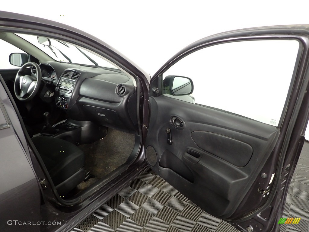 2015 Versa 1.6 S Sedan - Amethyst Gray / Charcoal photo #24