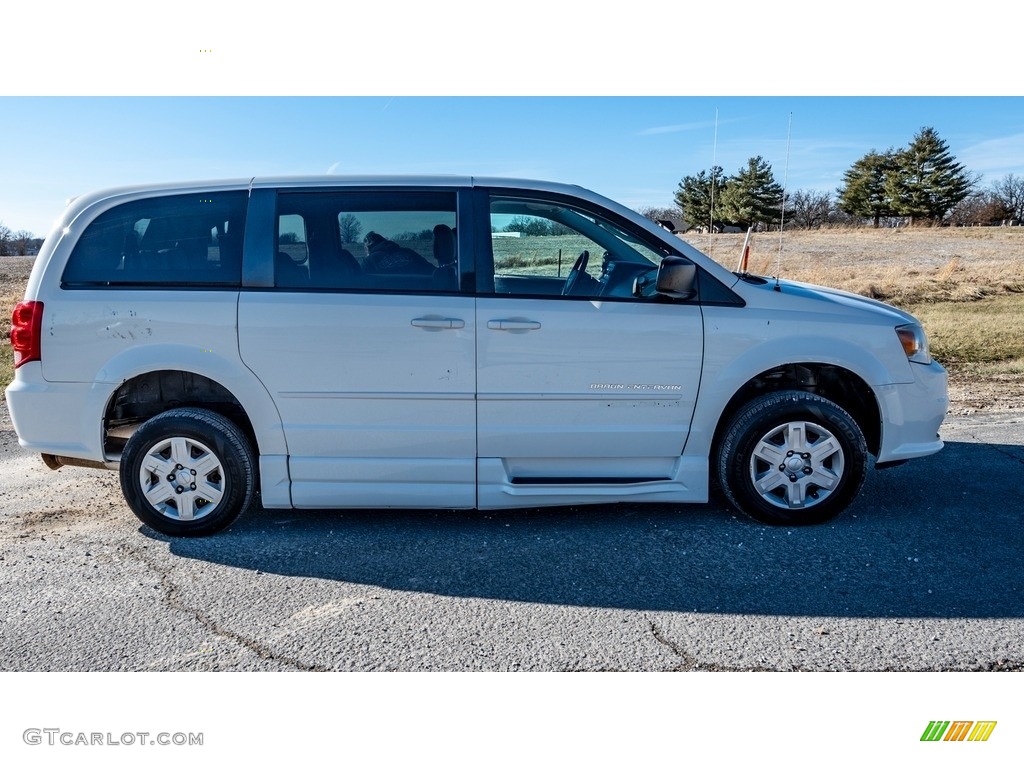 2011 Grand Caravan Express - Stone White / Black/Light Graystone photo #3