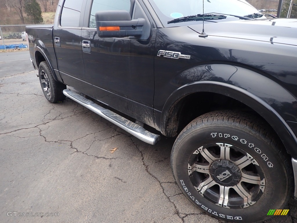 2010 F150 XLT SuperCrew 4x4 - Tuxedo Black / Medium Stone photo #3