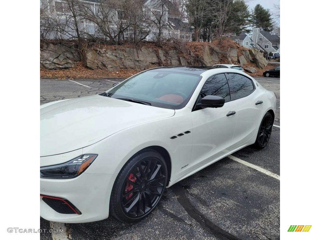 Bianco 2020 Maserati Ghibli S Q4 GranSport Exterior Photo #143576173