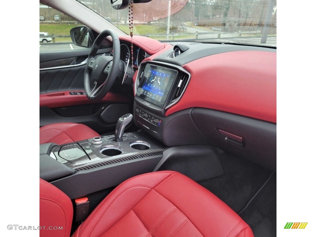2020 Maserati Ghibli S Q4 GranSport Rosso Dashboard Photo #143576257