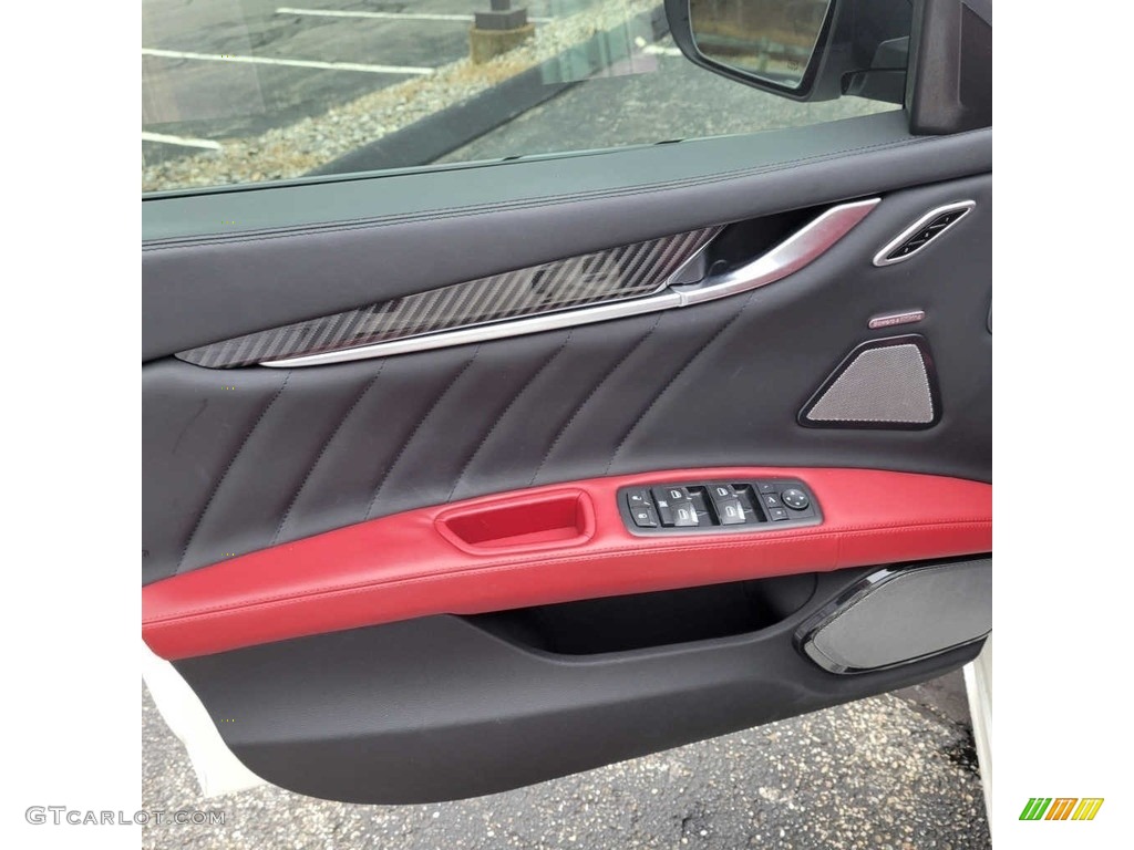 2020 Maserati Ghibli S Q4 GranSport Rosso Door Panel Photo #143576299