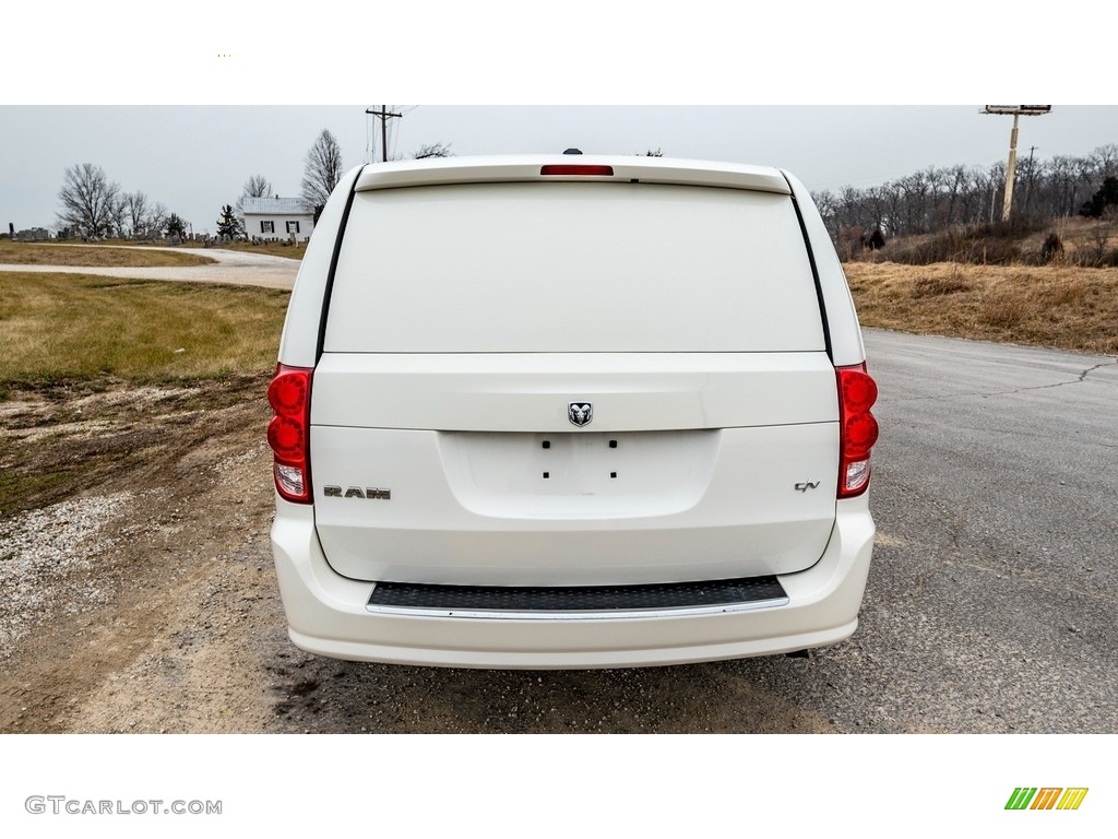 2013 C/V Tradesman - Stone White / Black/Light Graystone photo #5