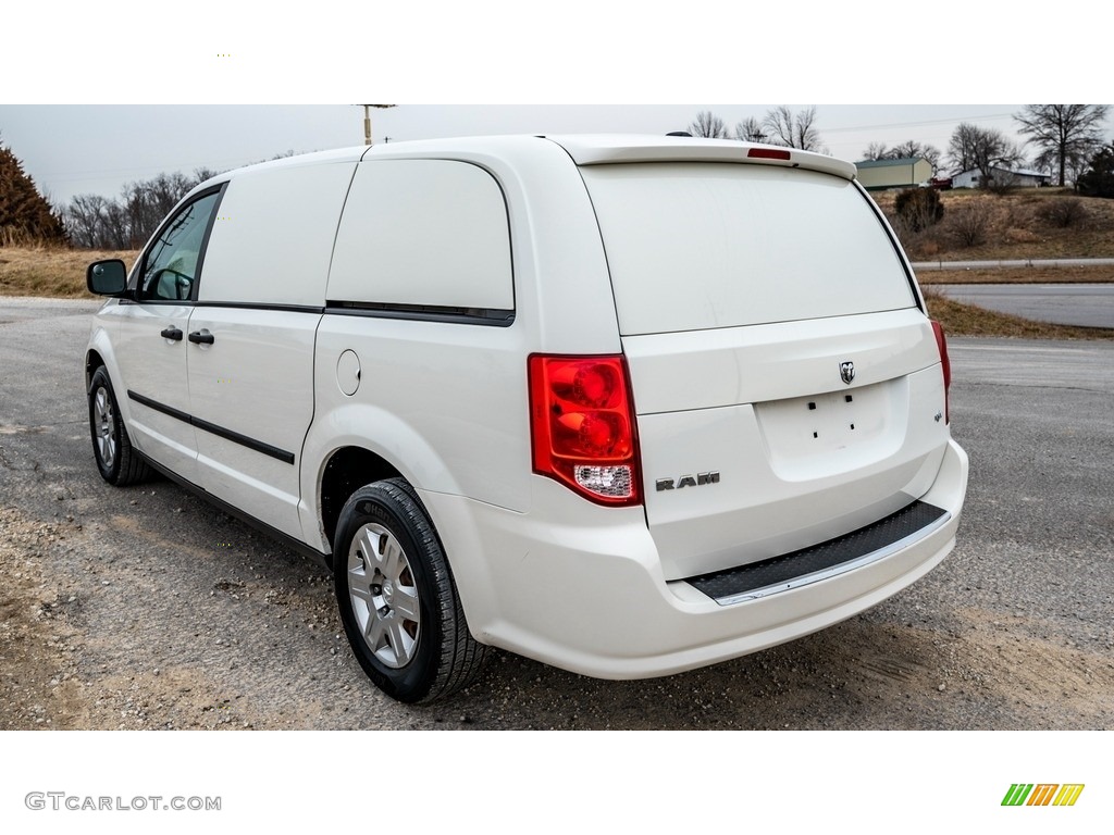2013 C/V Tradesman - Stone White / Black/Light Graystone photo #6