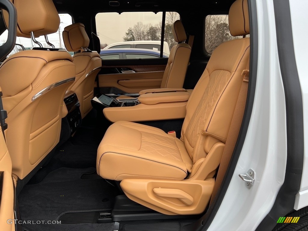 Tupelo/Black Interior 2022 Jeep Grand Wagoneer Series III 4x4 Photo #143580228