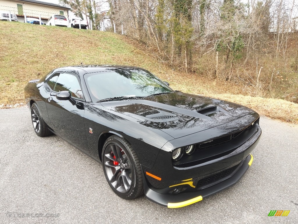 Pitch Black 2021 Dodge Challenger R/T Scat Pack Exterior Photo #143581227