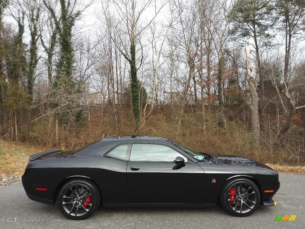 Pitch Black 2021 Dodge Challenger R/T Scat Pack Exterior Photo #143581244