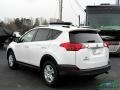 Super White - RAV4 LE Photo No. 3