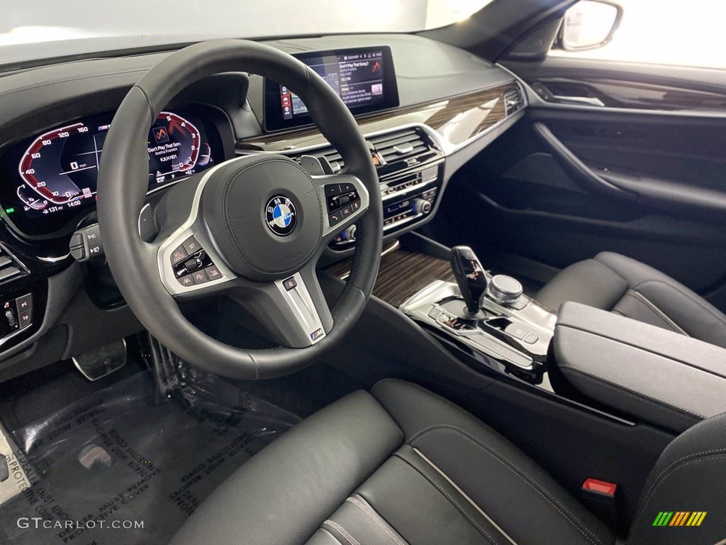 2020 BMW 5 Series M550i xDrive Sedan Black Dashboard Photo #143584664