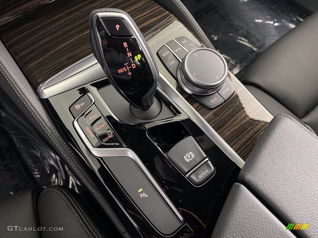 2020 BMW 5 Series M550i xDrive Sedan 8 Speed Sport Automatic Transmission Photo #143584751