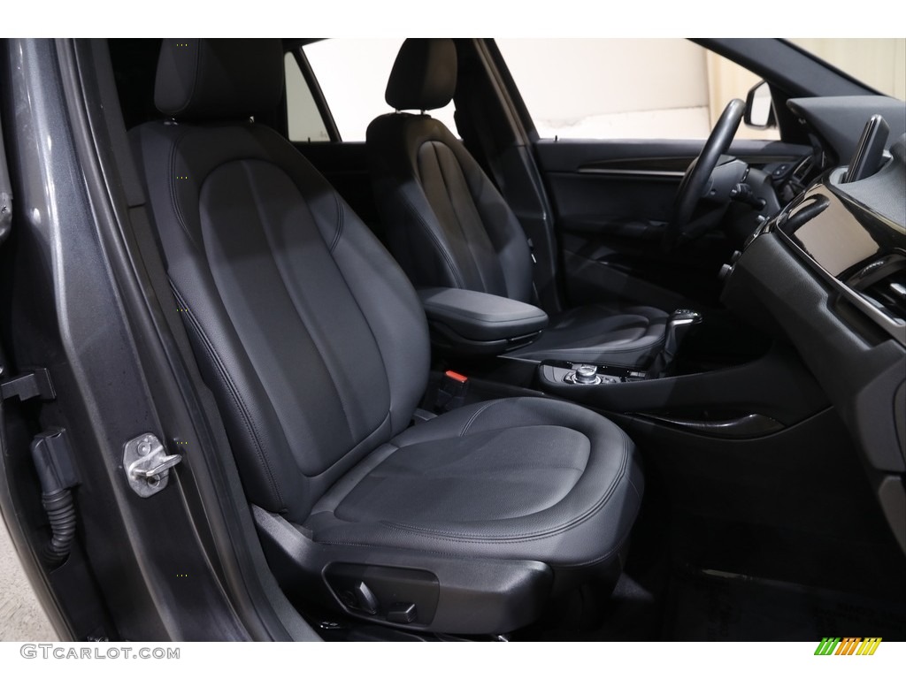 2016 X1 xDrive28i - Mineral Grey Metallic / Black photo #16