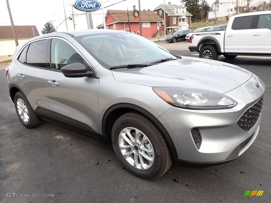 Iconic Silver 2022 Ford Escape SE 4WD Exterior Photo #143586940