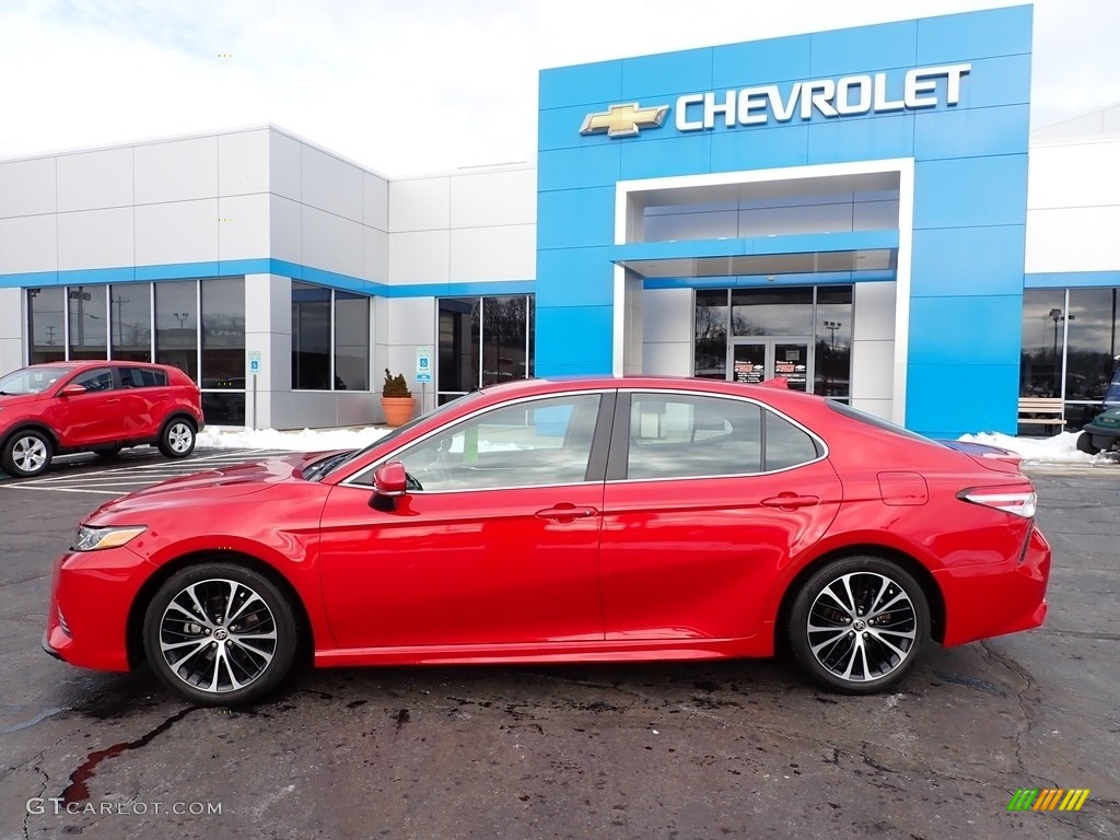 Supersonic Red 2020 Toyota Camry SE AWD Exterior Photo #143589183