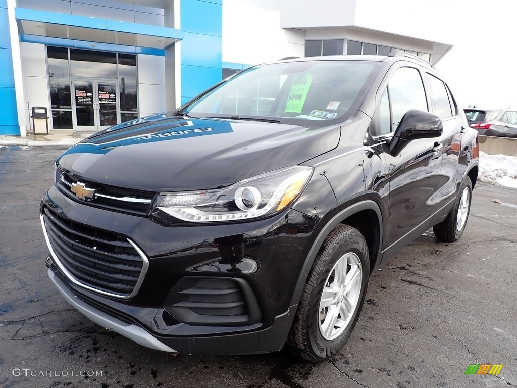 2019 Trax LT AWD - Mosaic Black Metallic / Jet Black photo #2