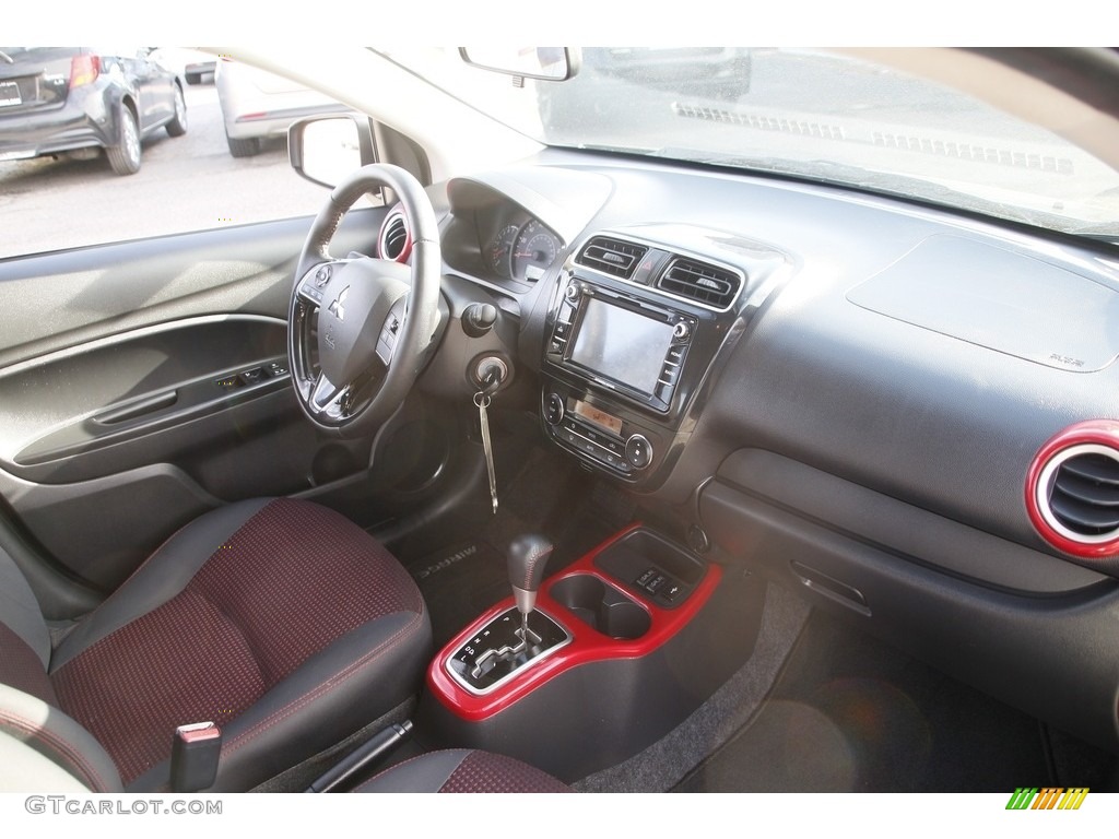2020 Mitsubishi Mirage LE Black Dashboard Photo #143592265