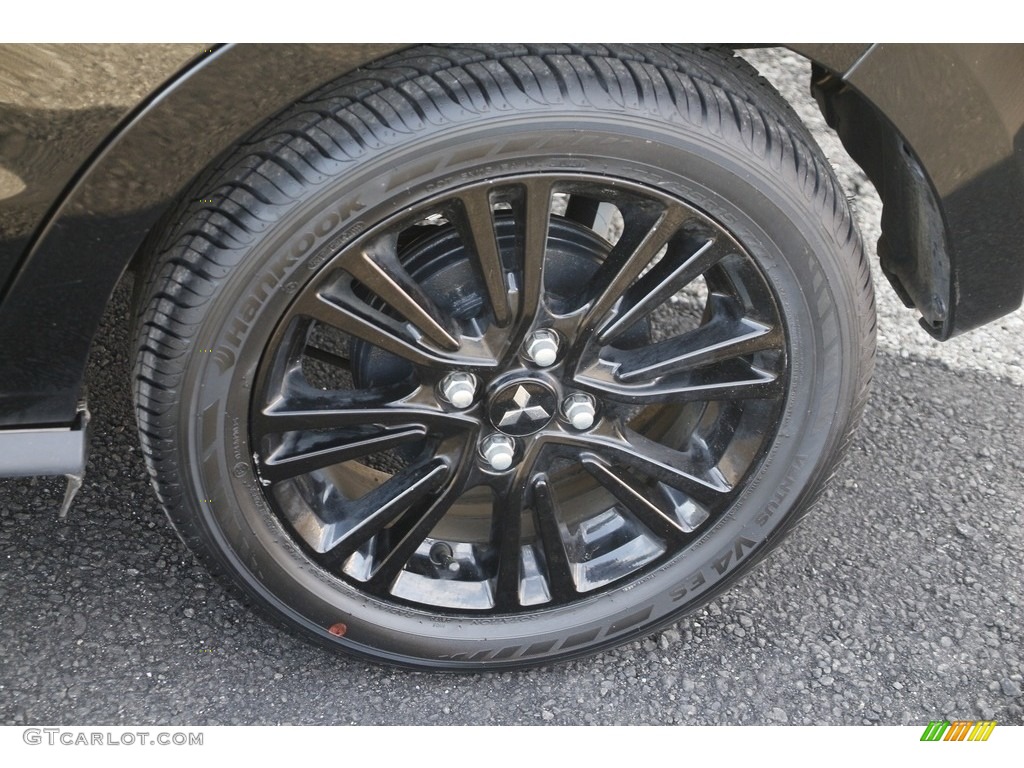 2020 Mitsubishi Mirage LE Wheel Photos