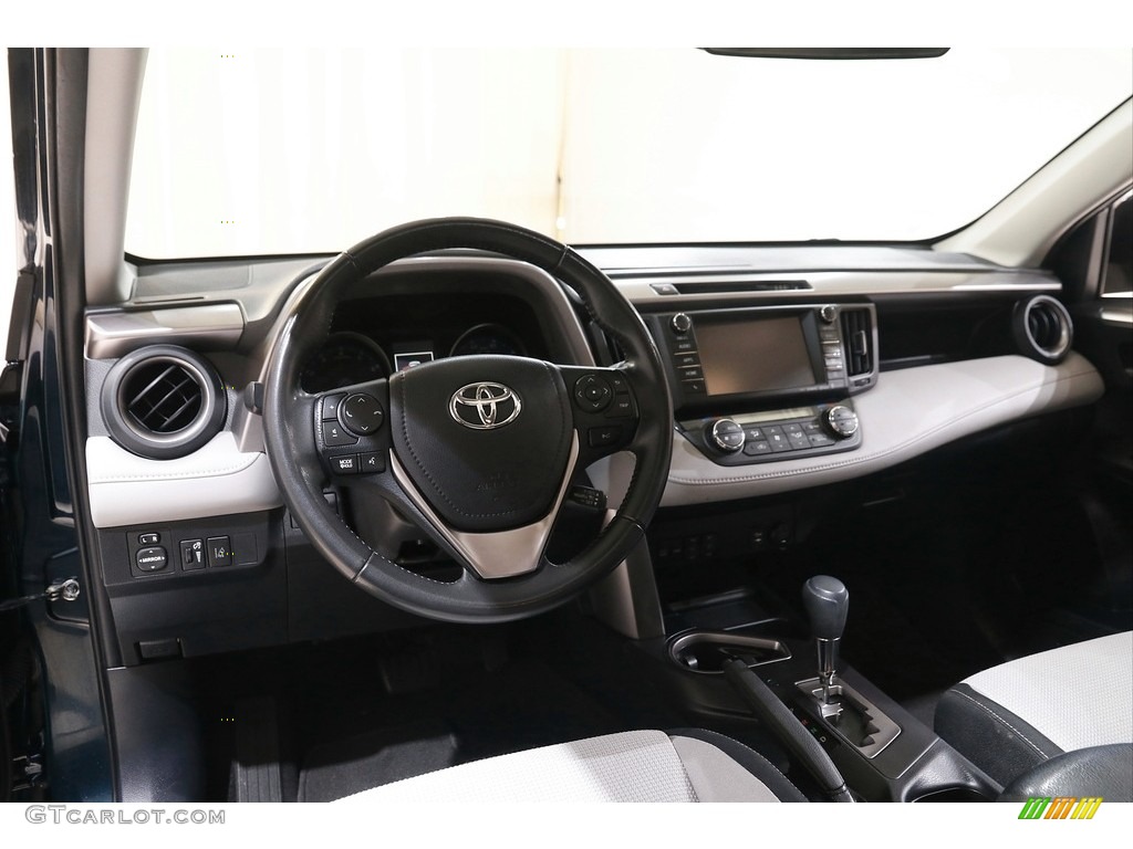 2018 RAV4 XLE - Galactic Aqua Mica / Ash photo #6