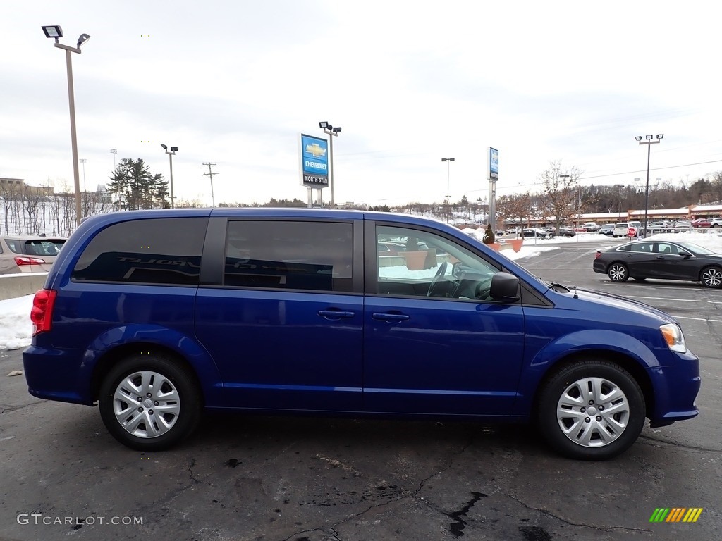 2018 Grand Caravan SE - Indigo Blue / Black/Light Graystone photo #10