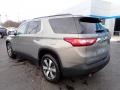Pepperdust Metallic - Traverse LT AWD Photo No. 4