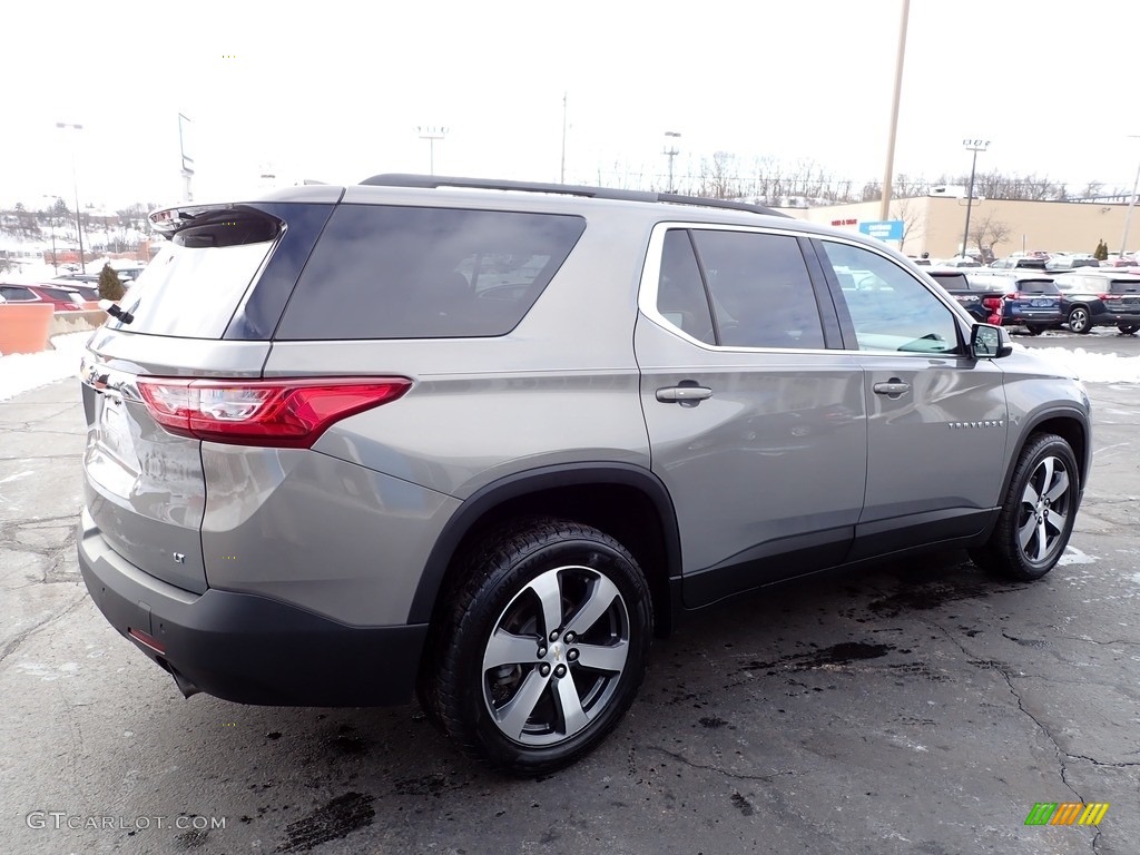 2019 Traverse LT AWD - Pepperdust Metallic / Jet Black photo #9
