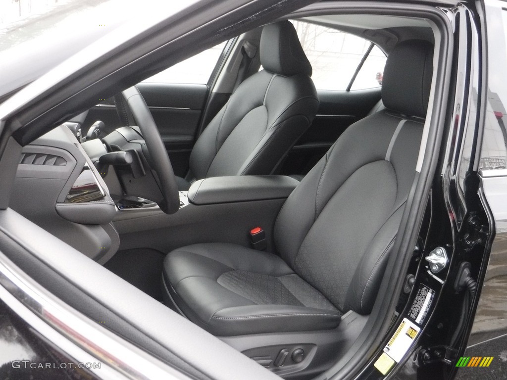 Black Interior 2021 Toyota Camry XSE Hybrid Photo #143595145
