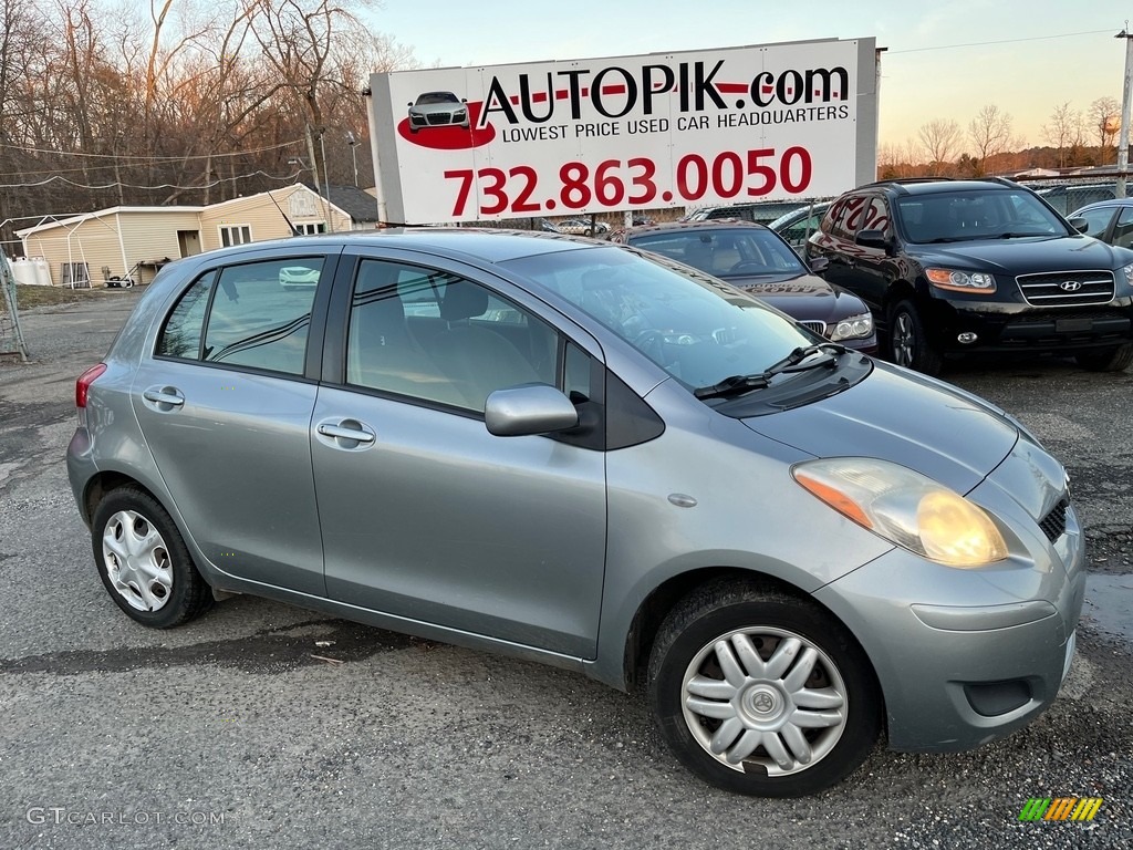 2010 Yaris 5 Door Liftback - Meteorite Metallic / Dark Charcoal photo #1