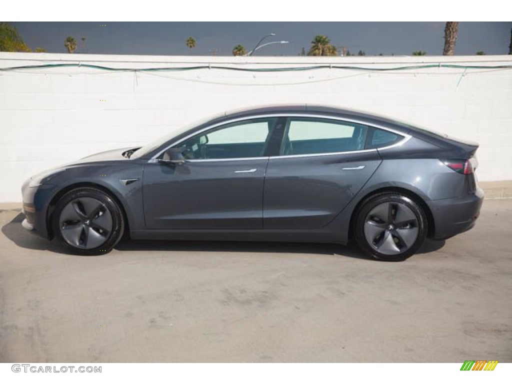 2018 Model 3 Mid Range - Midnight Silver Metallic / Black photo #8