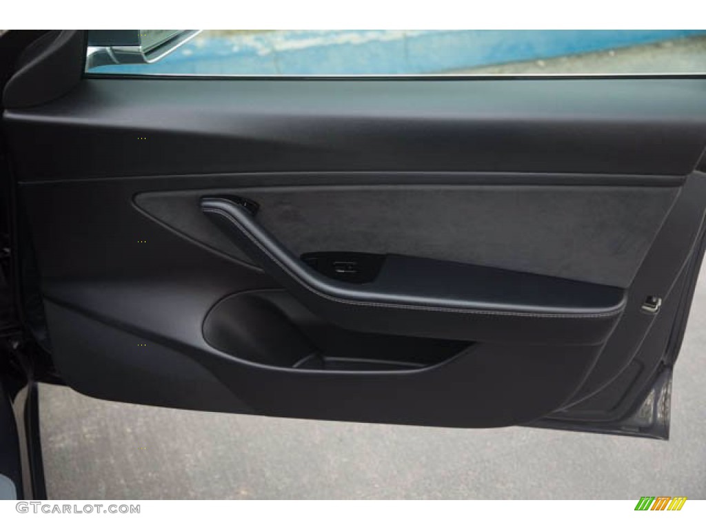 2018 Model 3 Mid Range - Midnight Silver Metallic / Black photo #32