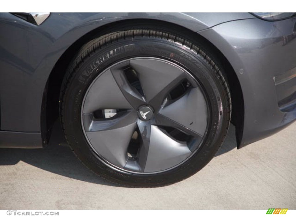 2018 Model 3 Mid Range - Midnight Silver Metallic / Black photo #35