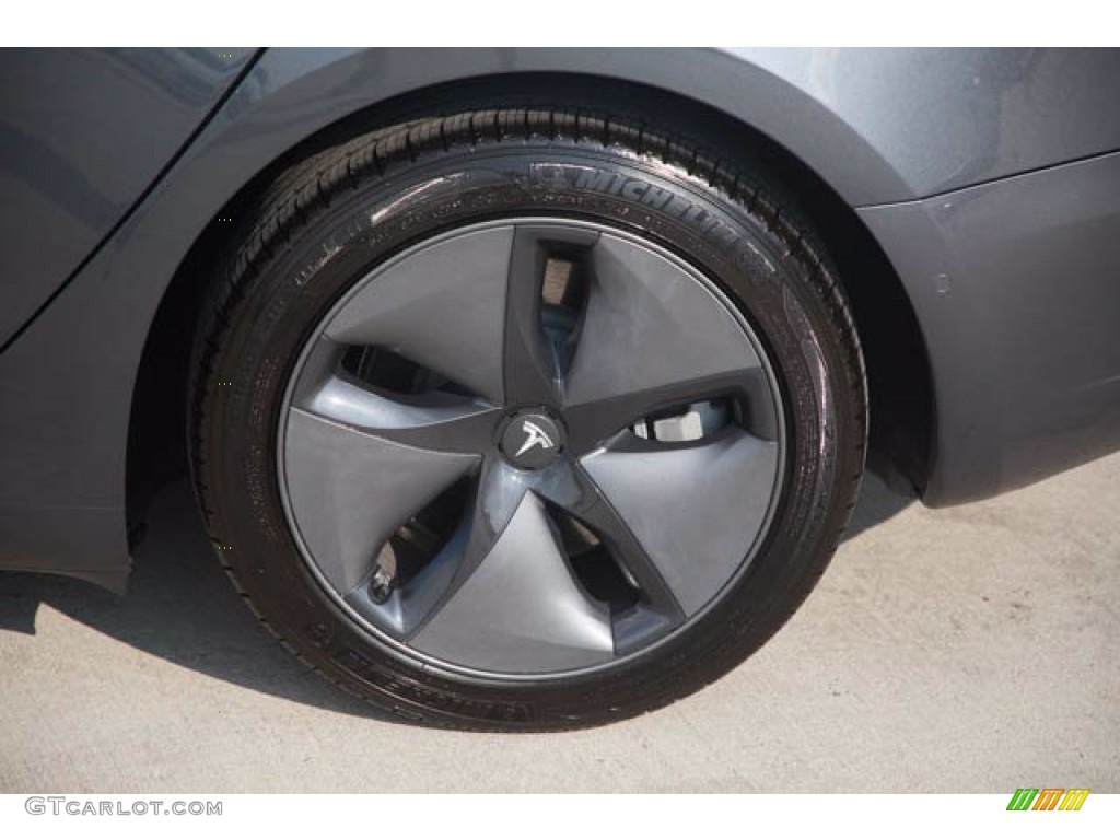 2018 Model 3 Mid Range - Midnight Silver Metallic / Black photo #36