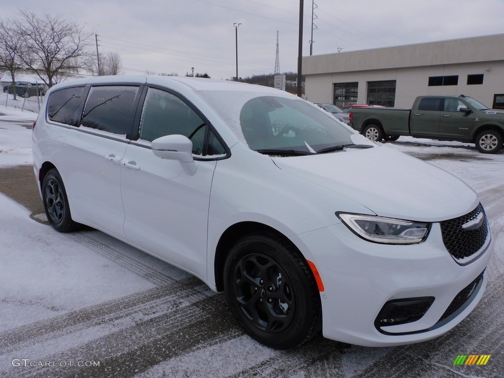 Bright White 2022 Chrysler Pacifica Hybrid Limited Exterior Photo #143598631