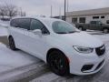 2022 Bright White Chrysler Pacifica Hybrid Limited  photo #3