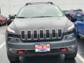 Brilliant Black Crystal Pearl - Cherokee Trailhawk 4x4 Photo No. 2