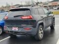 Brilliant Black Crystal Pearl - Cherokee Trailhawk 4x4 Photo No. 4