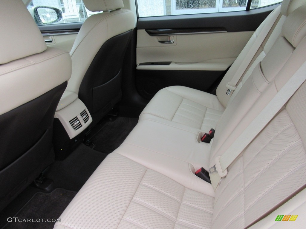 2016 Lexus ES 350 Rear Seat Photo #143602850