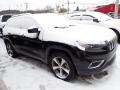 Diamond Black Crystal Pearl - Cherokee Limited 4x4 Photo No. 4