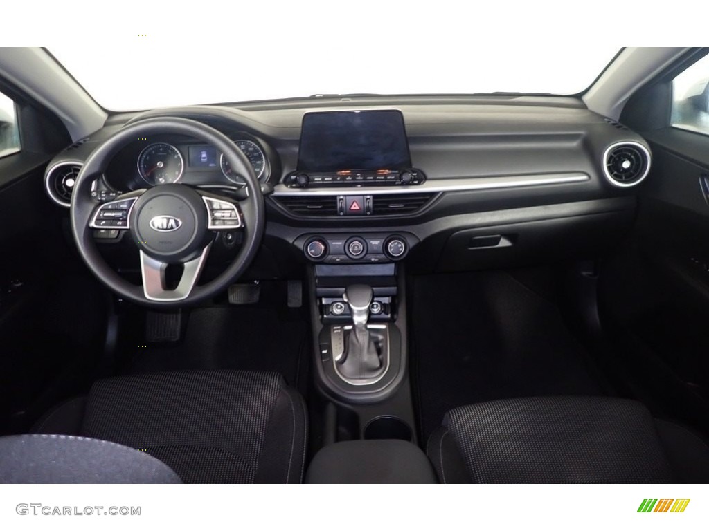 2021 Kia Forte LXS Dashboard Photos
