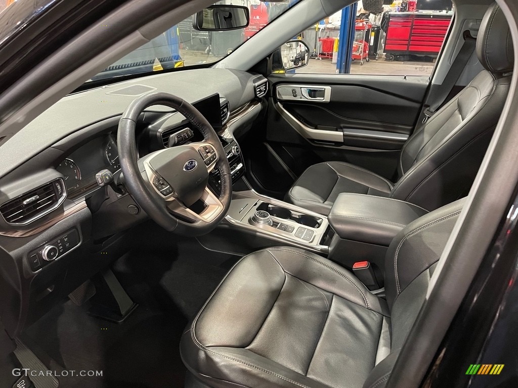 2021 Explorer Limited - Agate Black Metallic / Ebony photo #13