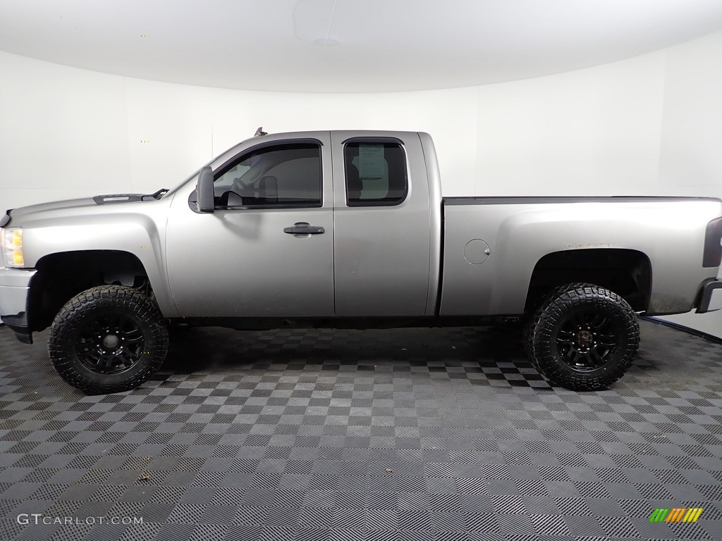 2013 Silverado 2500HD LT Extended Cab 4x4 - Graystone Metallic / Ebony photo #9