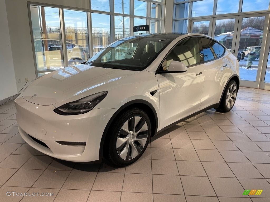 2021 Pearl White MultiCoat Tesla Model Y Long Range AWD 143608472