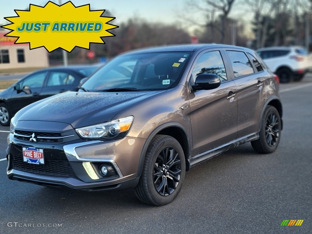 Quartz Brown Metallic Mitsubishi Outlander Sport