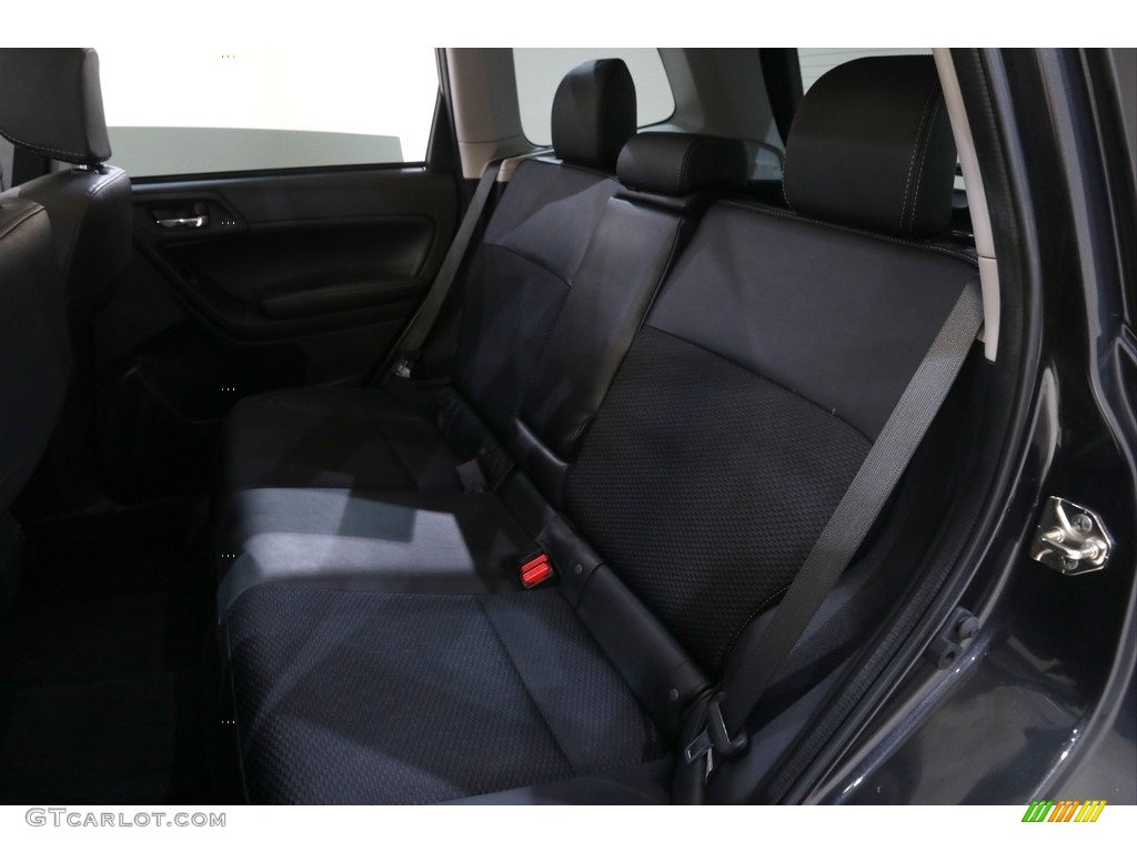 2018 Forester 2.0XT Premium - Dark Gray Metallic / Black photo #22
