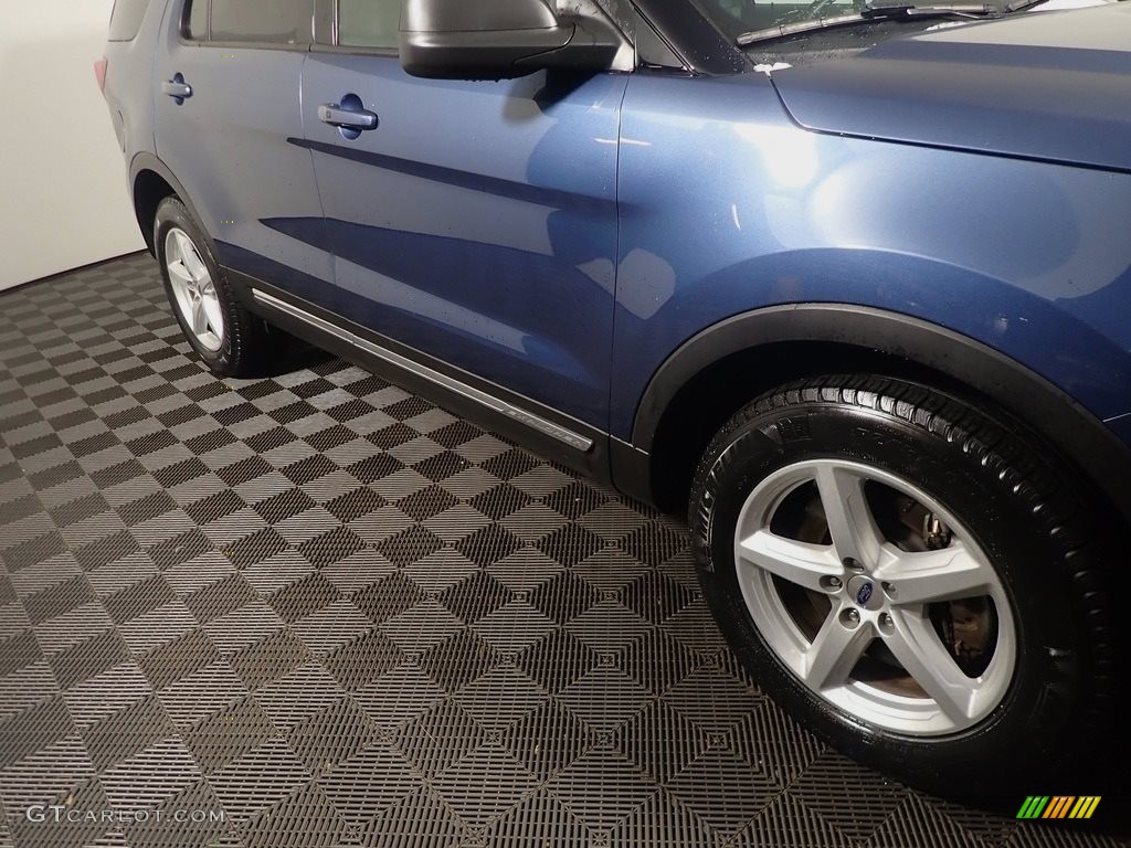 2018 Explorer XLT - Blue Metallic / Ebony Black photo #4